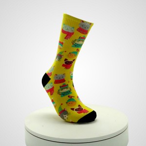 custom made logo crazy mens cartoon tube comics crew cotton happy fashion socks wholesale